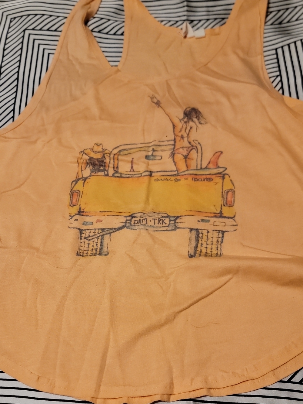 Rip Curl Peach Tank Top with Yellow Truck Graphic